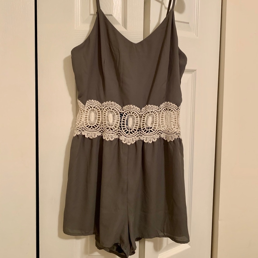 Green/White Lace Romper